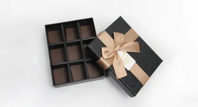 rigid-chocolate-boxes2